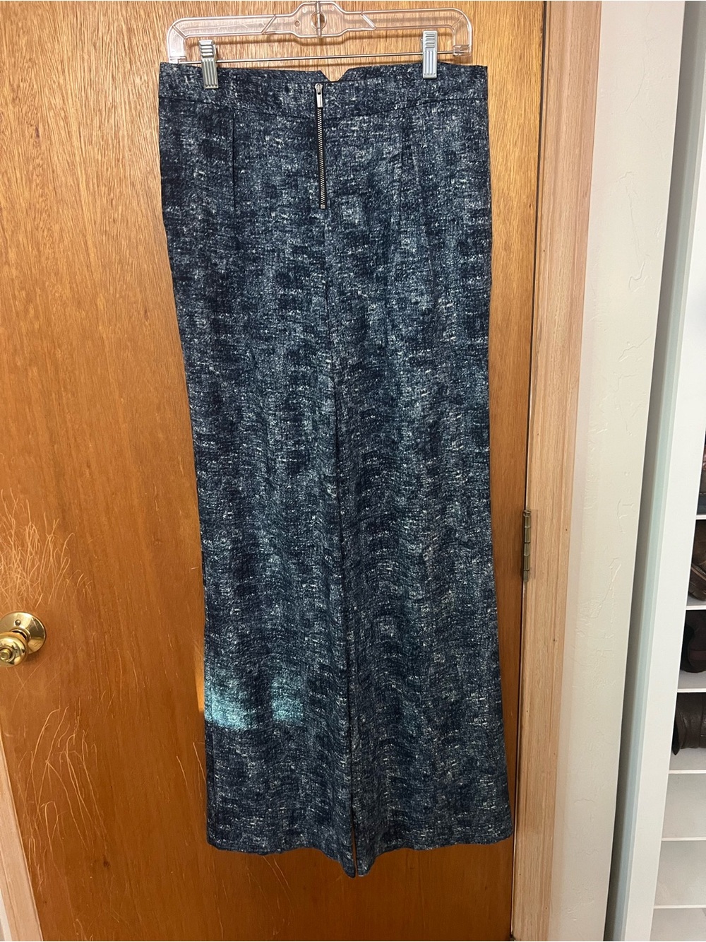 BCBGMaxAzria Navy Marbled Print Wide-Leg Trousers w/ Front Zipper